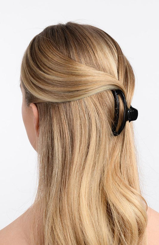 Belle Small Narrow Cutout Curve Jaw