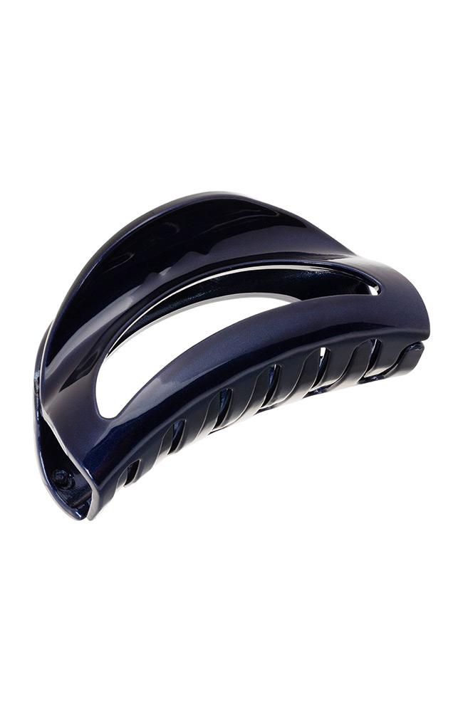Belle Cutout Curve Jaw