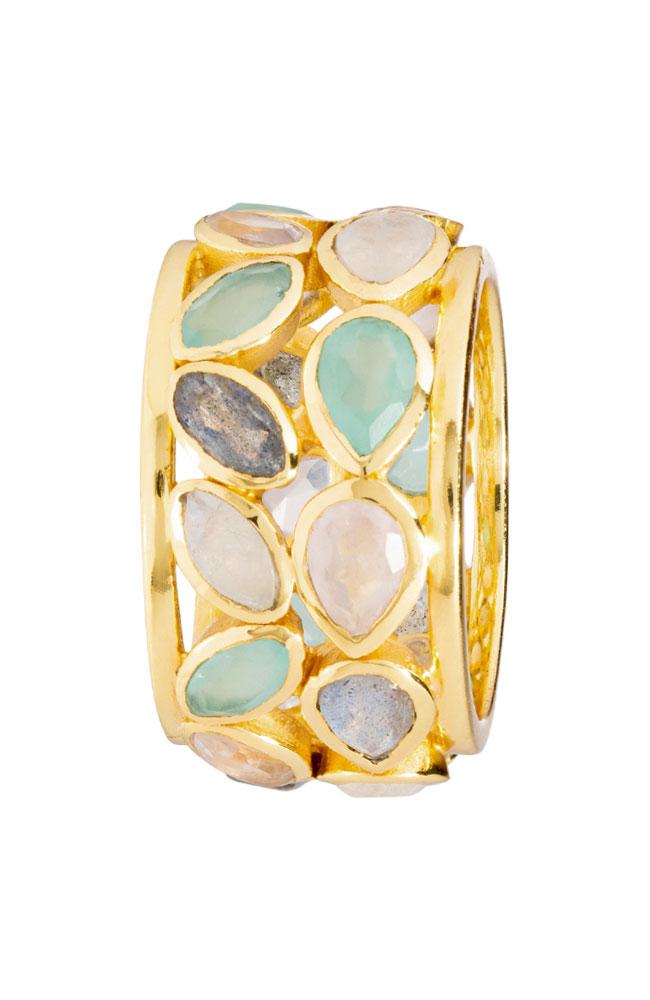 Circle of Petals Ring