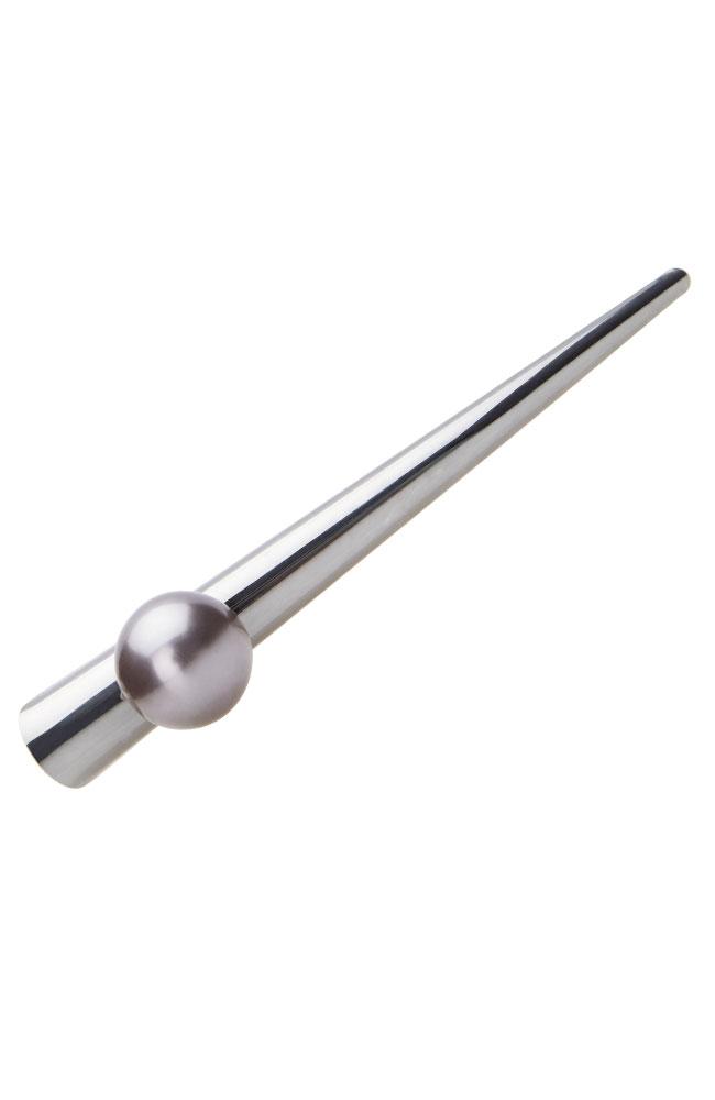 Silver & Grey Pearl Decorative Hair Alligator Clip by L. Erickson, top view of large pearl feature